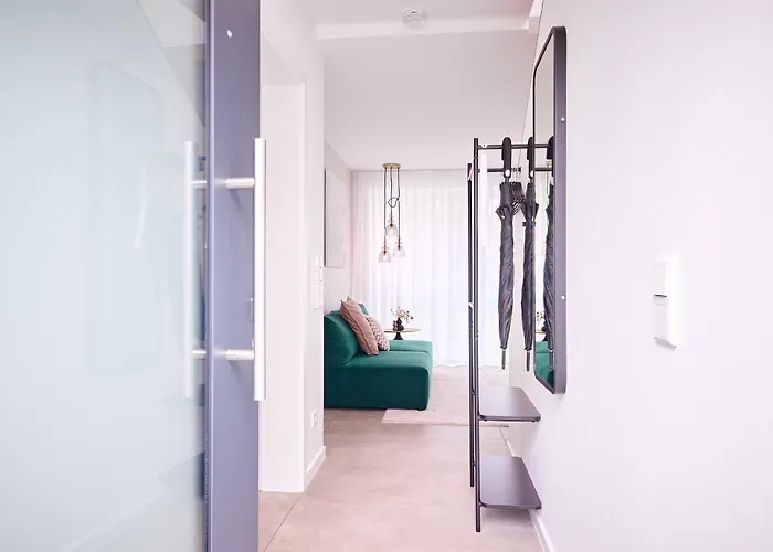 Xzllenz - 4 Schlafzimmer, Zentral, Parken, U-Bahn, 2 Bäder, 4 Smart-TV, optional Einzelbett