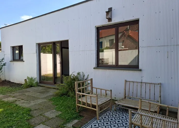 De Volkswasserij, woning met tuin