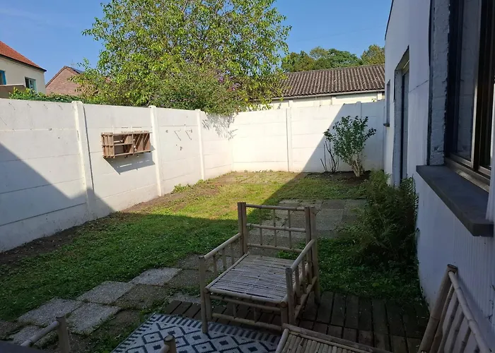 De Volkswasserij, woning met tuin