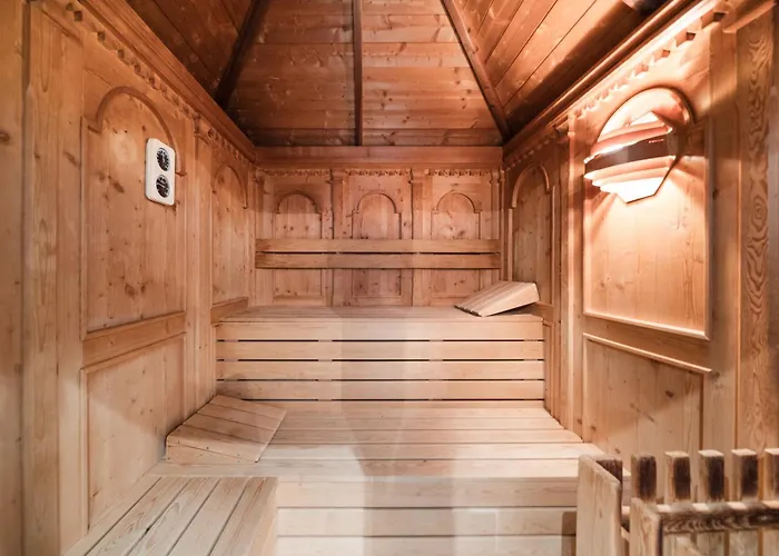 Al Plan, A Mountain Moving Hotel