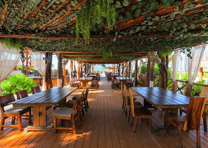 Aruma Boutique Isla Mujeres With Beach Club Access Included