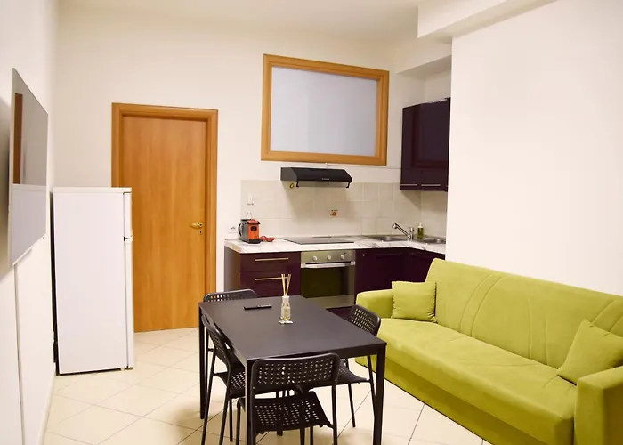 La Maison Latina Guest House