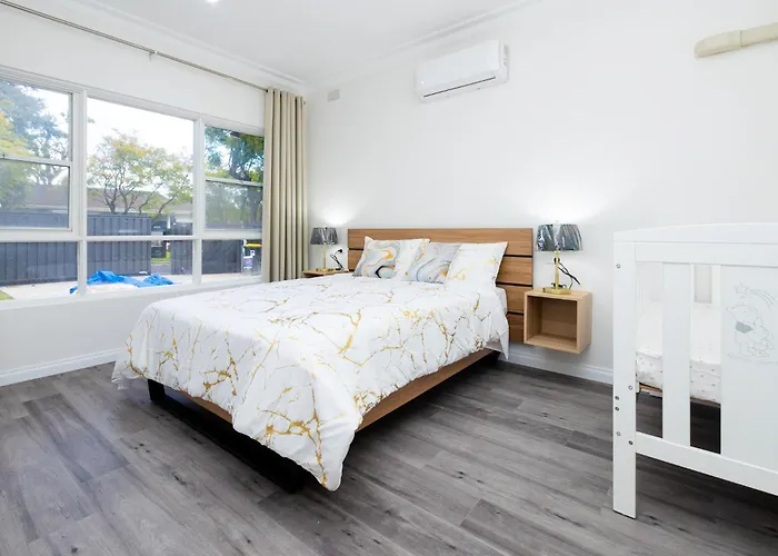 Adelaide Escape And Business-3Bath Full Kitchen Fast Wifi 3Tv-For Large Families And Group