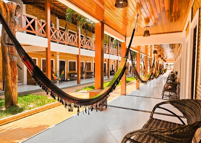 Hotel com piscina: Hotel Jeri