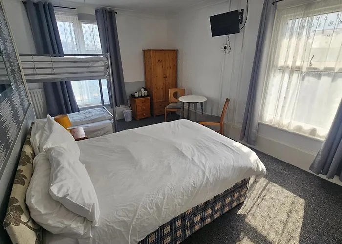 Bowies Lodge