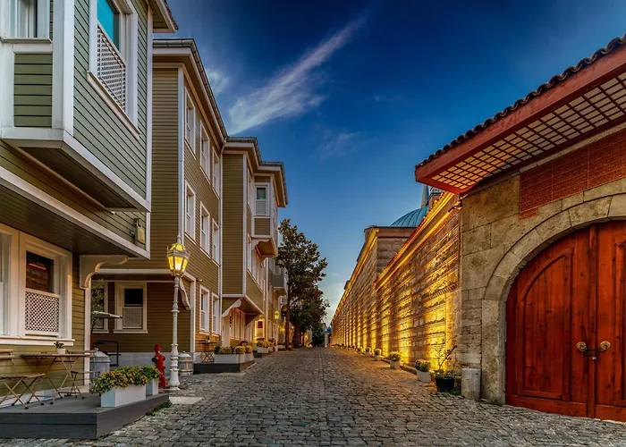 5 star hotels Hagia Sofia Mansions Istanbul, Curio Collection By Hilton