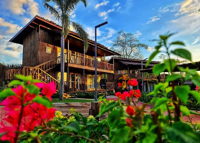 Crusoe Cabins Costa Azalea