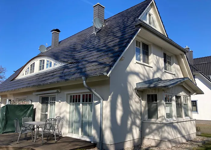 Strandhotel: Doppelhaushälfte Birkenstraße 5e
