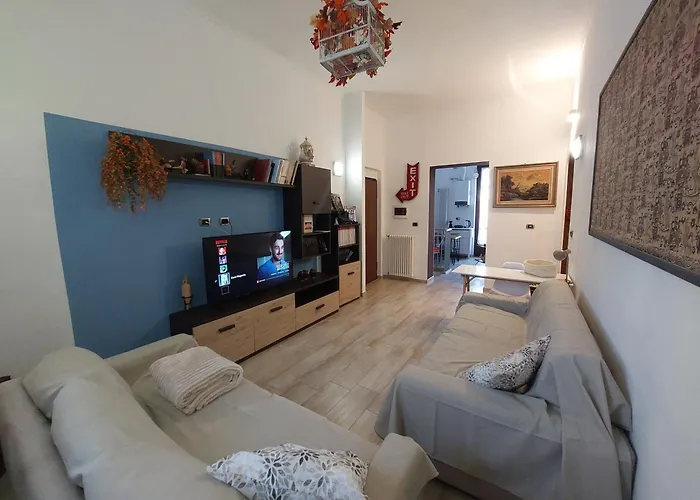 Casa Magenta Appartamento con giardino e bbq ad Asti