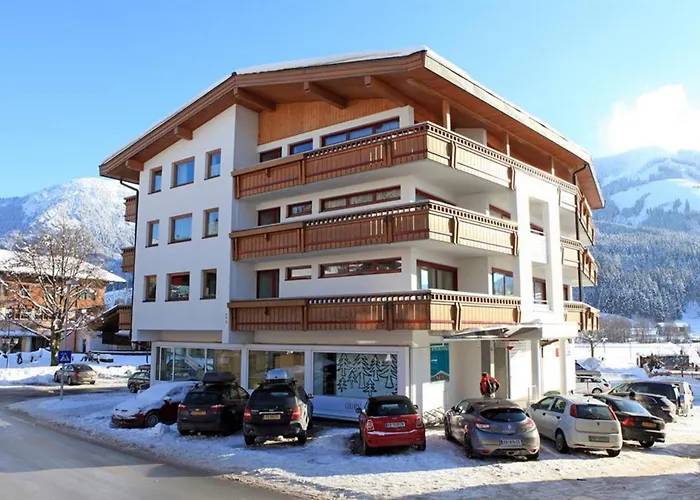 Apartmenthaus Brixen & Haus Central