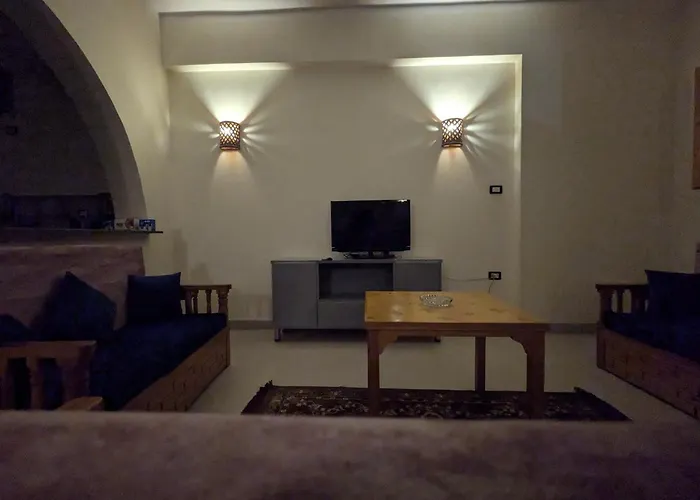 Pharaohs Apartments