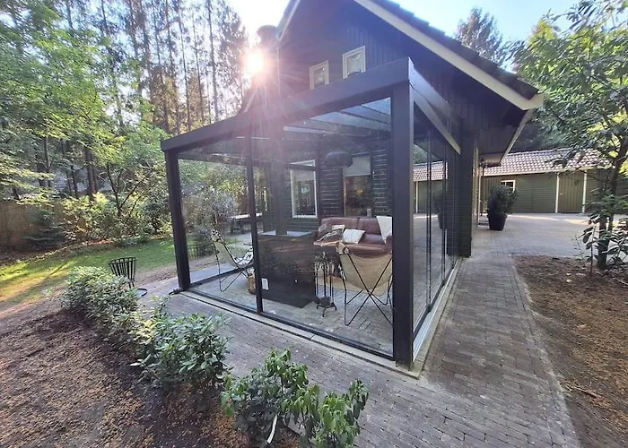 Forest Home For 2 To 8 Persons Including Hottub And Sauna