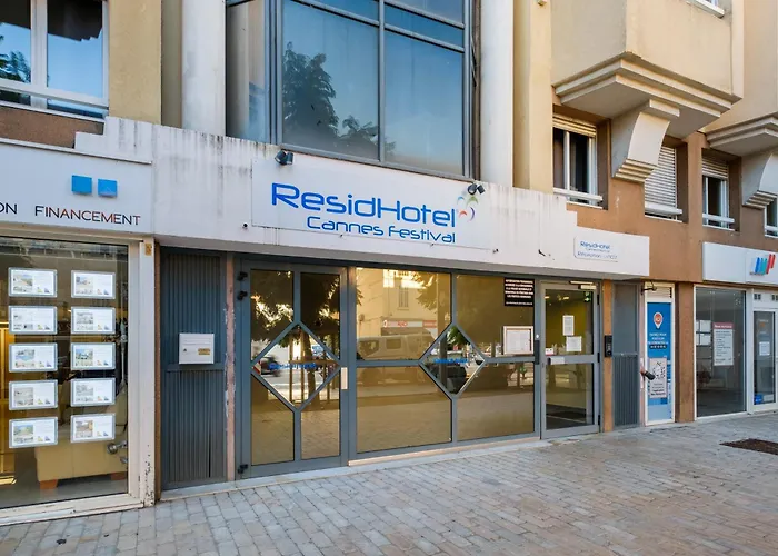 Hotel con tenis: Residhotel Cannes Festival