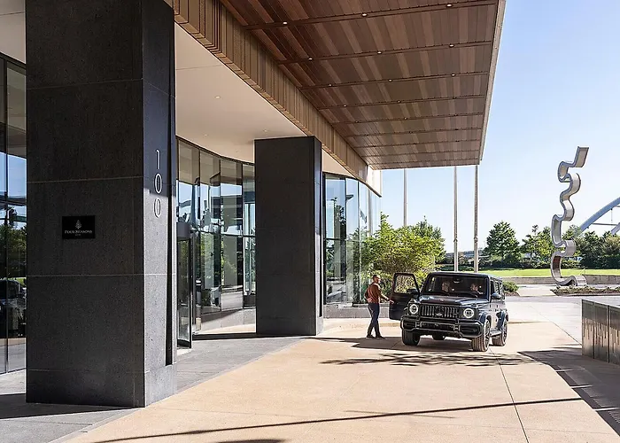 Family Hotel: Four Seasons Hotel Nashville