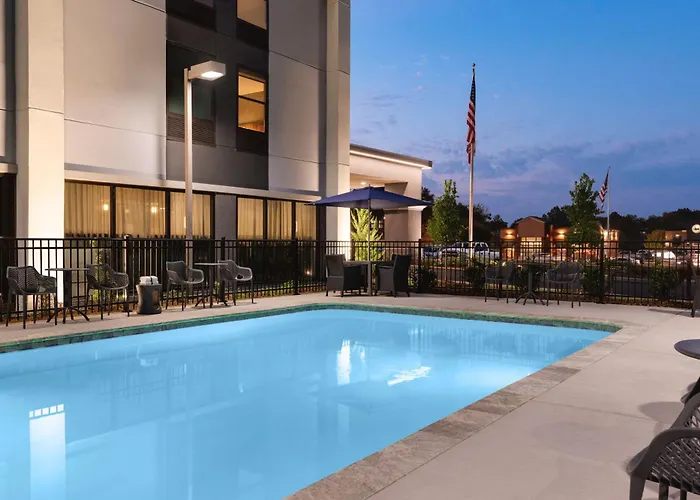 Family Friendly Hotels Hampton Inn Starkville Mississippi State University