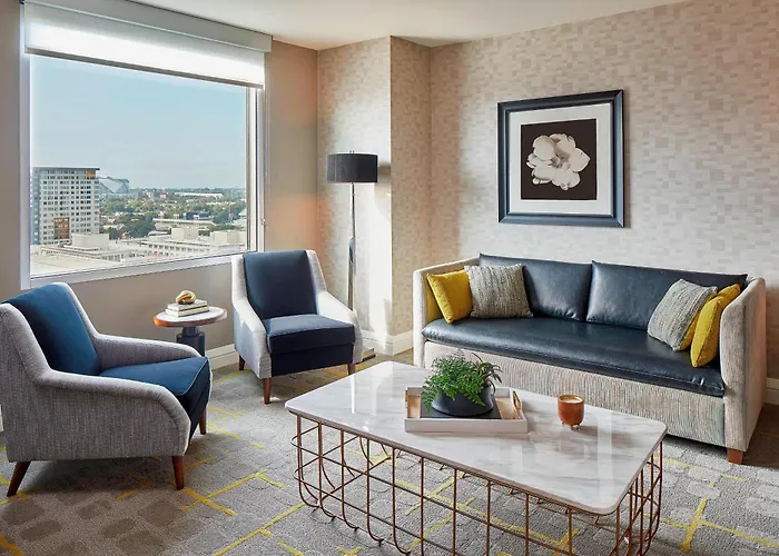 Renaissance Midtown