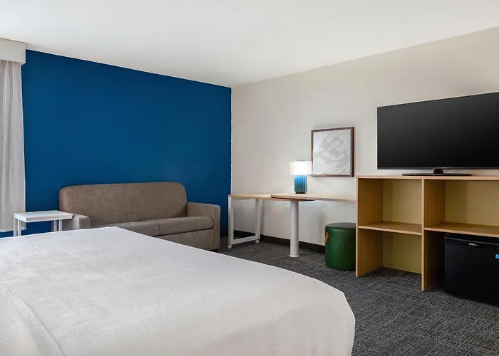 Spark By Hilton Evansville East, In