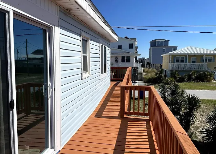 A Drunken Parrots Beach Side Paradise