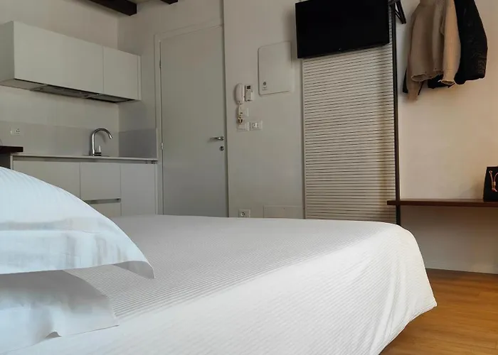 Borgo Di Ponte Holiday Apartments&Rooms