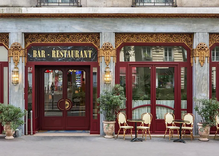 Hotel mit Aussicht: Hotel Rochechouart - Orso Hotels