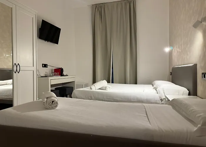  Relais Merulana Guest House