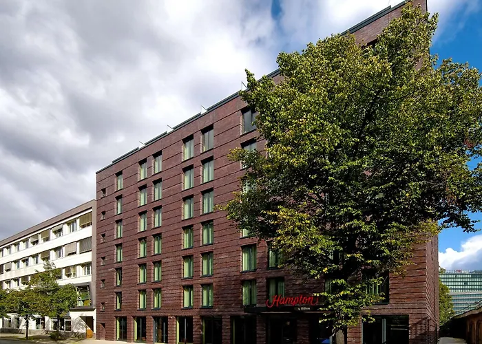 Hampton By Hilton City West