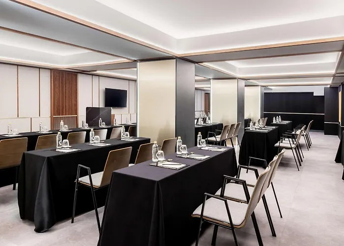 Hotel central: Radisson Collection Bilbao