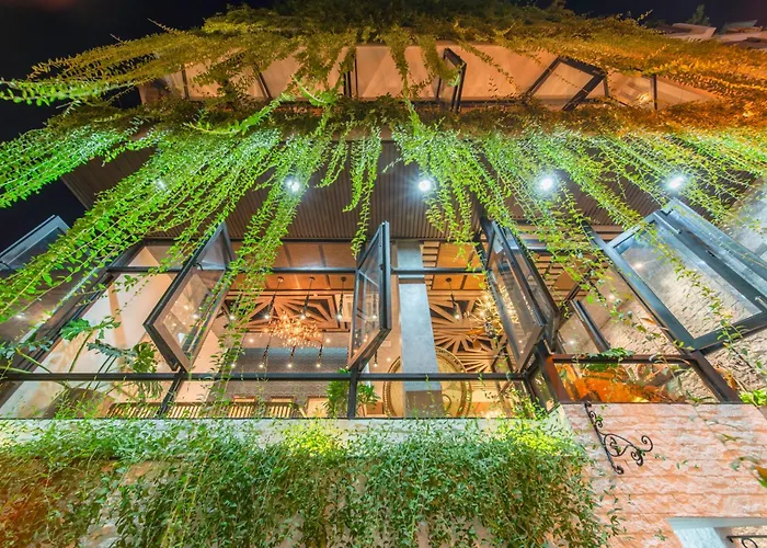 Aaron Boutique Hotel