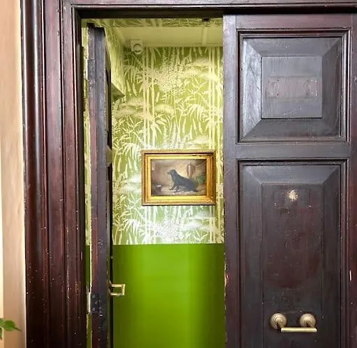 The Grand Tour Bed & Breakfast