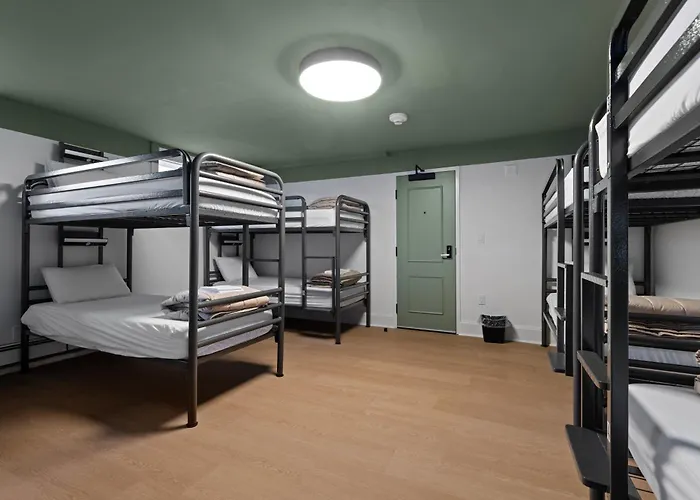 The Hostels Hi Halifax Heritage House