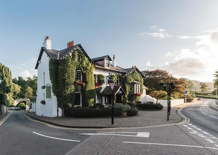 Brig O' Doon House
