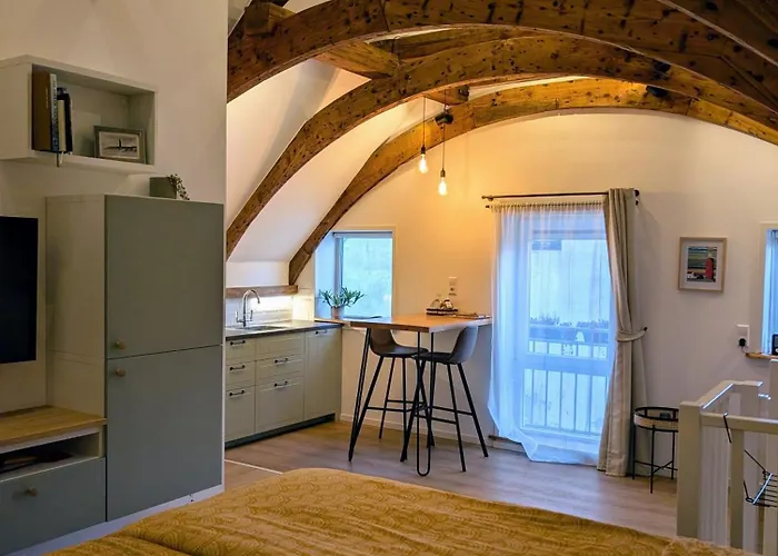 B&B Txl