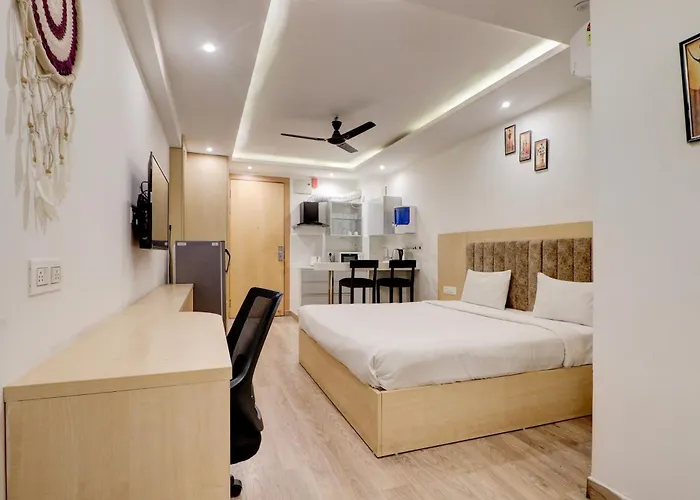 Luxury hotel only: Luxury Studio Grand Anukampa Hotel Jaipur