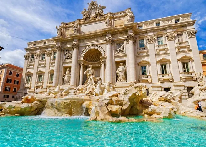  Club Navona