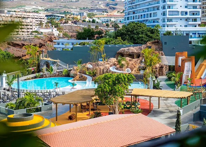 Adrian Hoteles Roca Nivaria