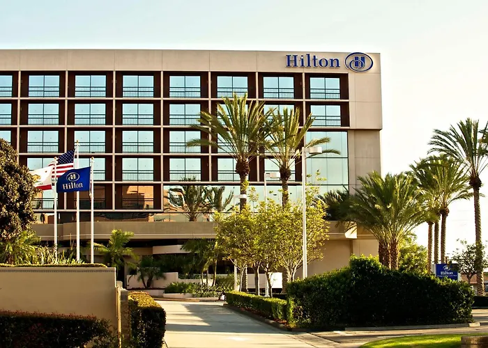 Hotels Close to Airport Hilton Orange County/Costa Mesa
