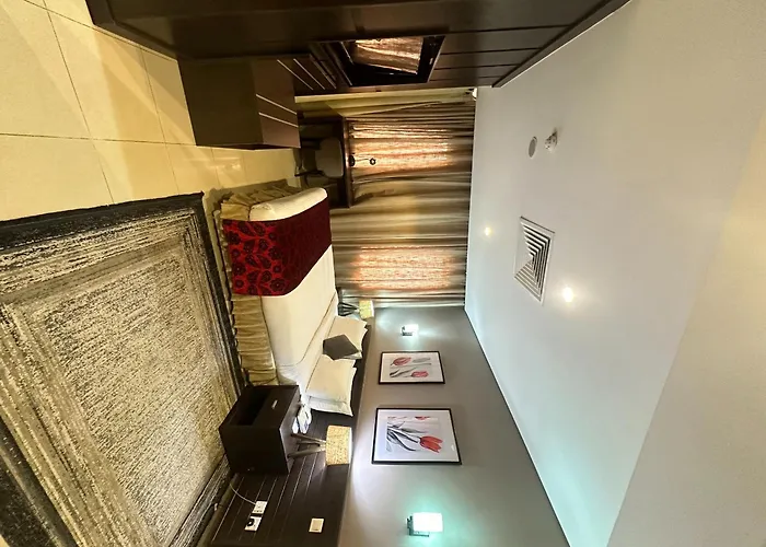 Hotel: Golden Tulip Oniru Suites