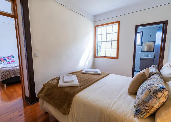 Sleep Among The Bananas! Rustic Cottage With Trails At Your Doorstep
