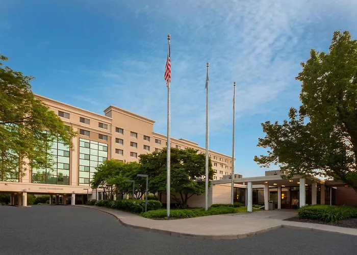 Randolph Syracuse Airport West, Trademark