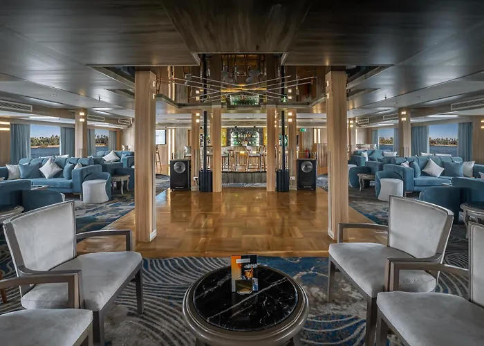 Renaissance Nile Cruise - Every Saturday From Luxor To Aswan For 4 Nights, And Every Wednesday From Aswan To Luxor For 3 Nights