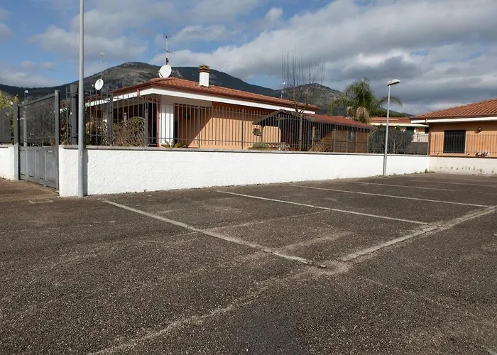 Villa Serena-250metri dal mare -Wifi- Free Parking