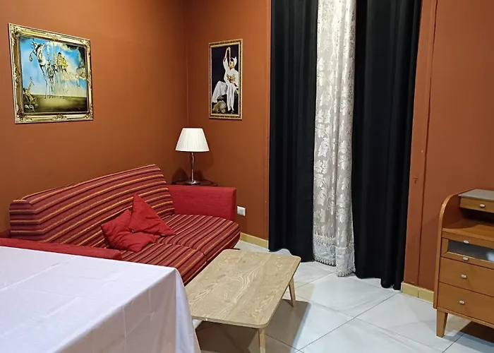 Airport Hotel: Naples Garibaldi Station