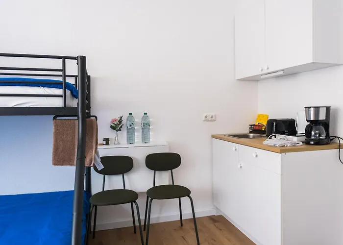 Hostel Maru Living C9