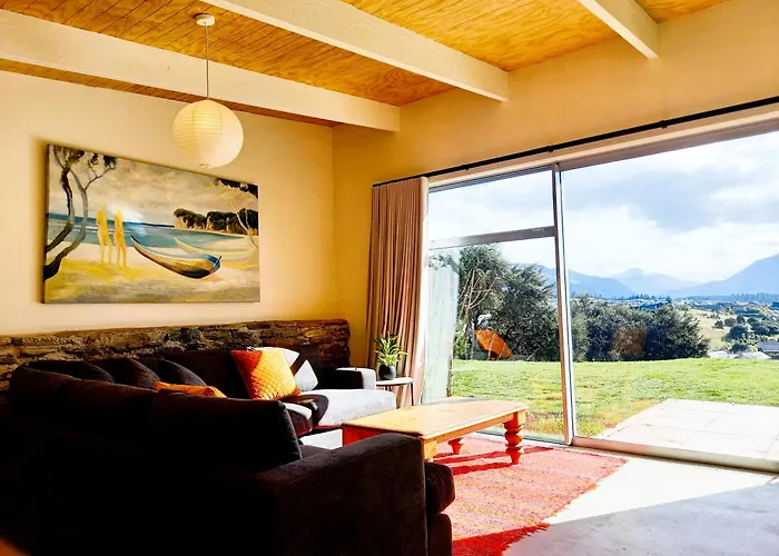 Hotel with view: The Hidden Spring