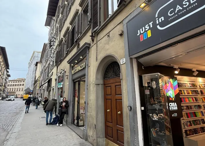 Amazing Florence Guest Room