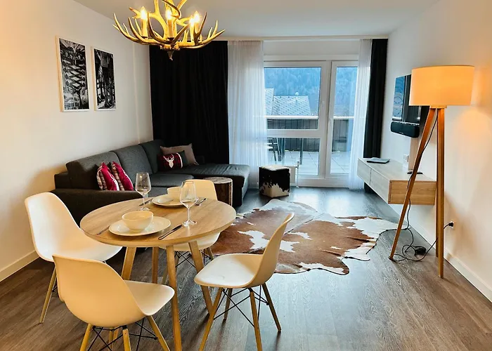 Apartment Happy Holiday - neu renoviert, gemütlich in ruhiger Lage