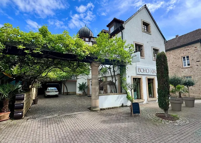 Design Apartment im alten Schloss Deidesheim