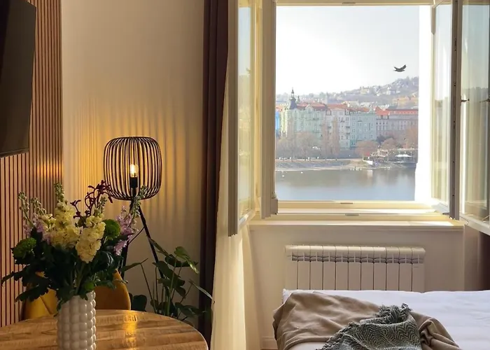 Kinderhotel Rasinovo Nabrezi - Riverside Residence