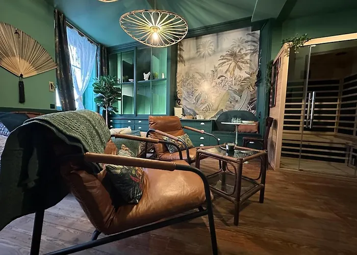 Le Jungle-Room, Sauna, Hyper-Centre