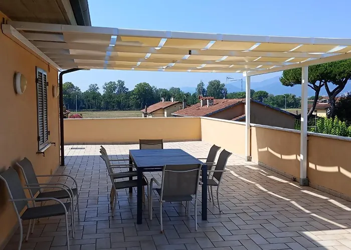 Hotel Con Piscina Il Palco